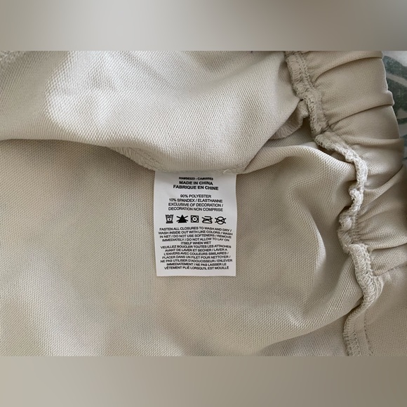 S NIKE Track Jacket (Off White City Ready) - Picture 9 of 11